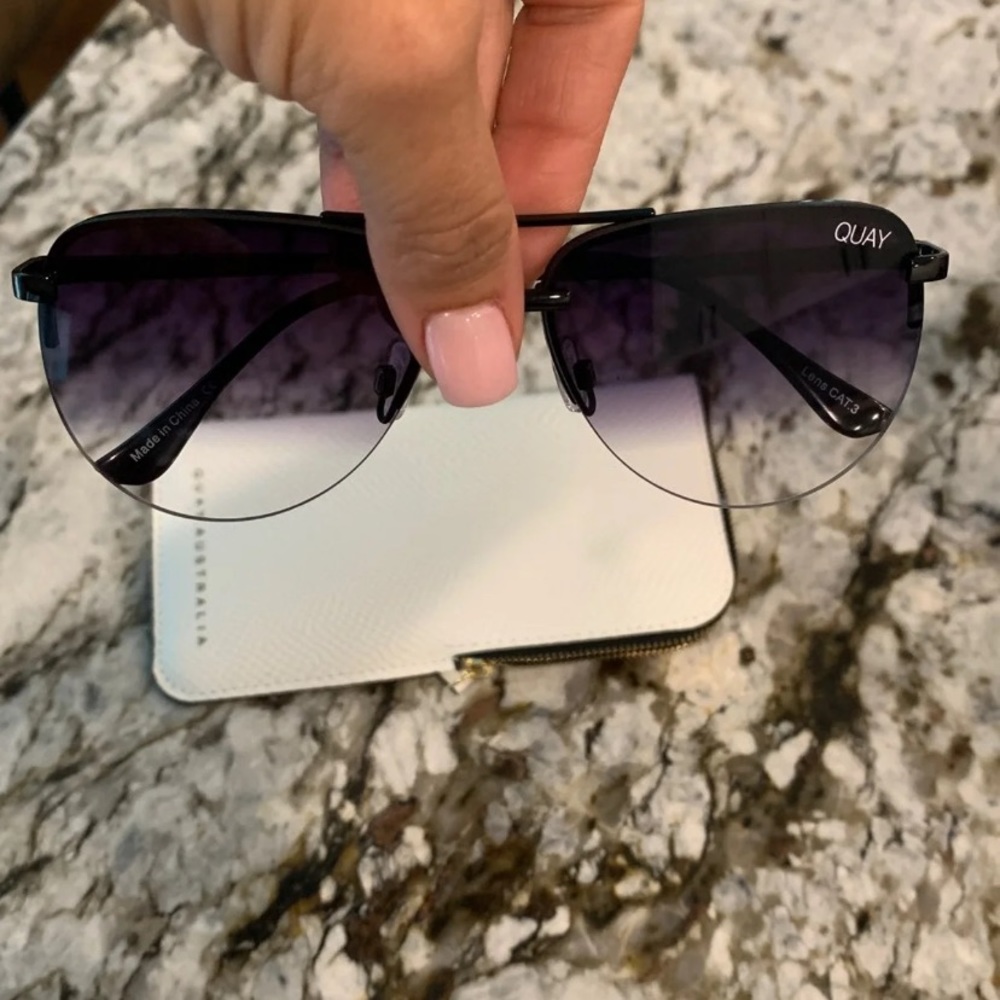 Quay Australia sunglasses never worn playa mini